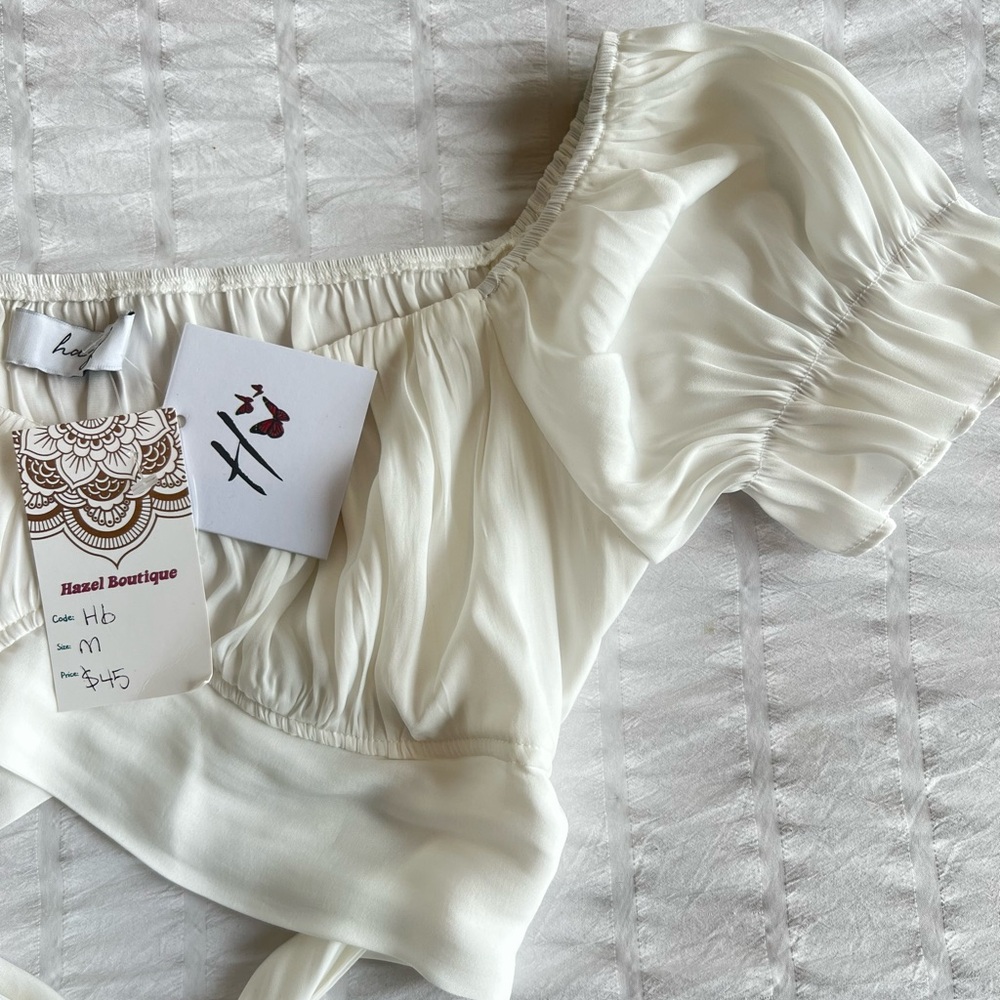 Hazel Boutique Over the Shoulder Crop Top - Picture 6 of 10